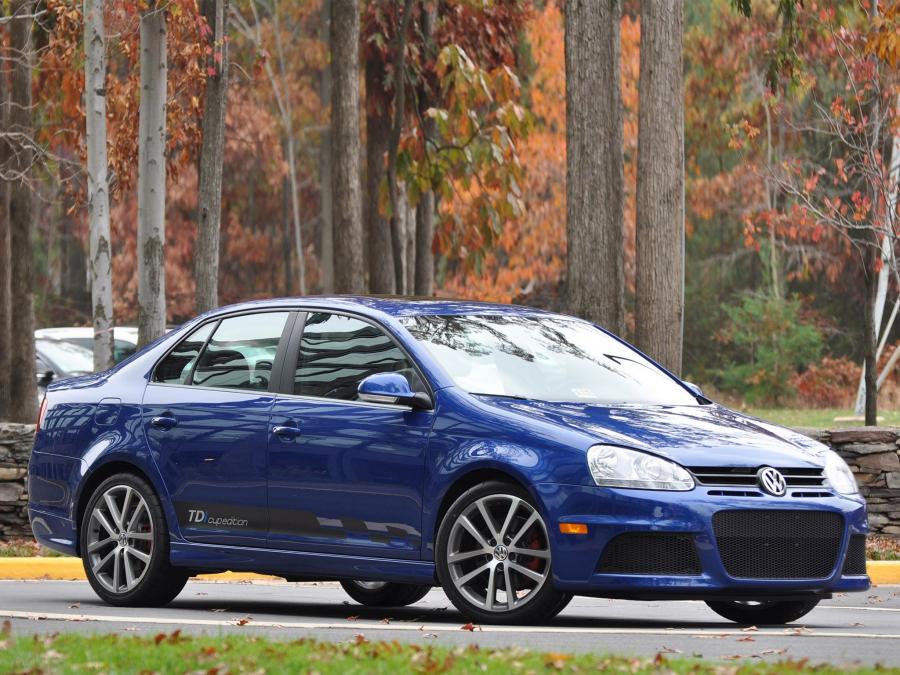  Volkswagen Jetta TDi Street Cup Edition 2010 года  (фото 39 из 41)